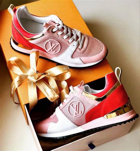 tenis louis vuitton rojos|Louis Vuitton ropa.